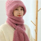 Alles-in-één gebreide muts en sjaal