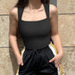 🩱Sexy Geribbelde Strappy Vierkante Hals Mouwloze Buikcontrole Tanktops Bodysuits