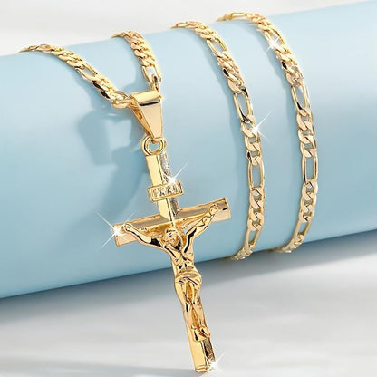 ✨✝️ Gouden kruisbeeldketting – Gedetailleerd INRI-motief, verstelbare Figaro-ketting en hypoallergene afwerking 💛