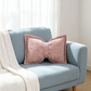 🦋 -50%! 🎀 Decoratief kussen van chenille in de vorm van een vlinderdas – inclusief hoes en vulling – voor op de bank, het bed en in de leeshoek 🛋️